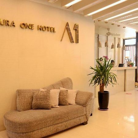 Aura One Hotel Baguio City Exteriör bild