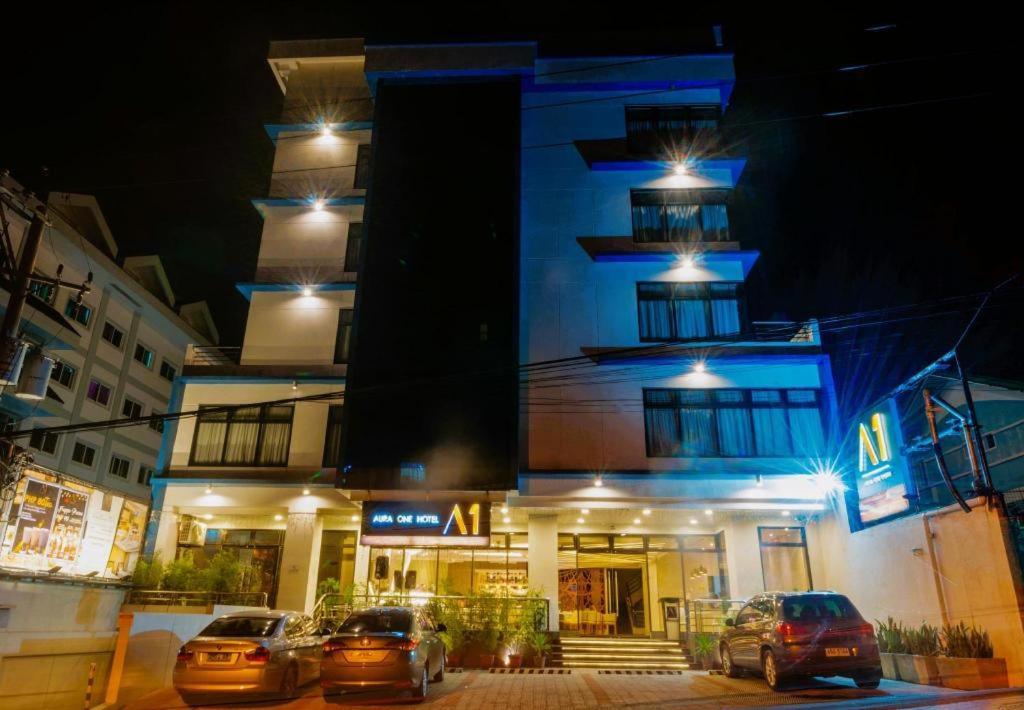 Aura One Hotel Baguio City Exteriör bild