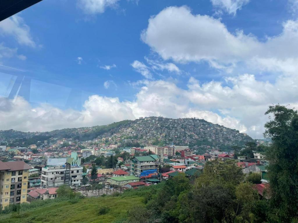 Aura One Hotel Baguio City Exteriör bild